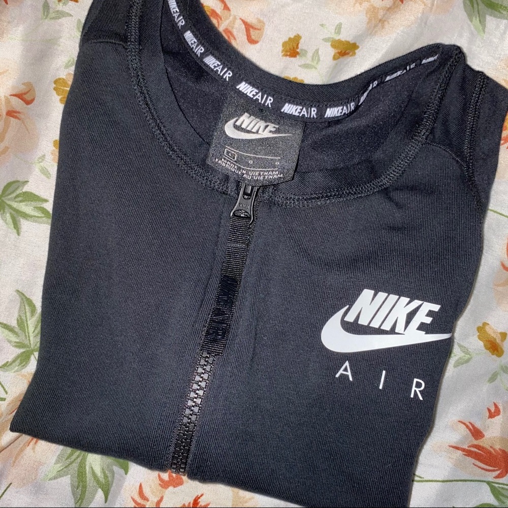 Nike Women’s Tank Top